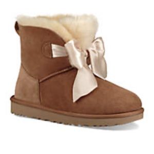 Brand new uggs, worn once